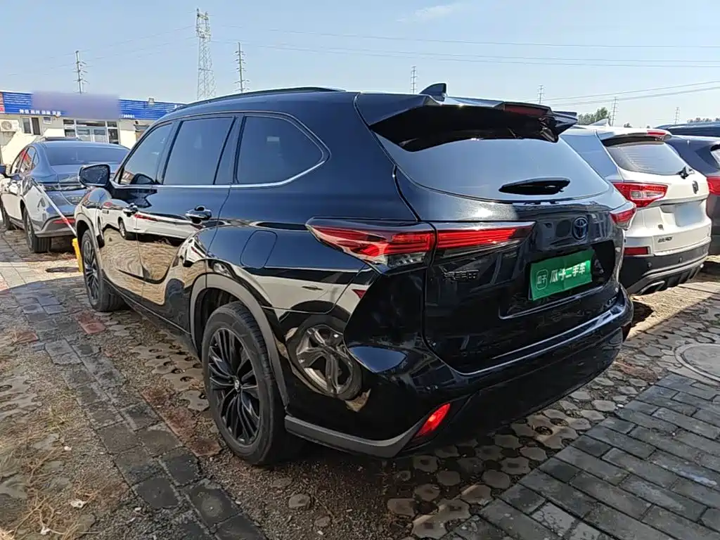 Toyota Highlander — миниатюра 5