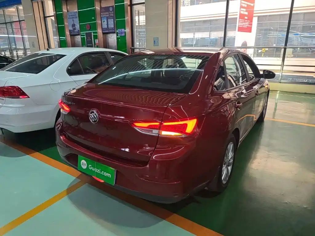 Buick Excelle — миниатюра 7