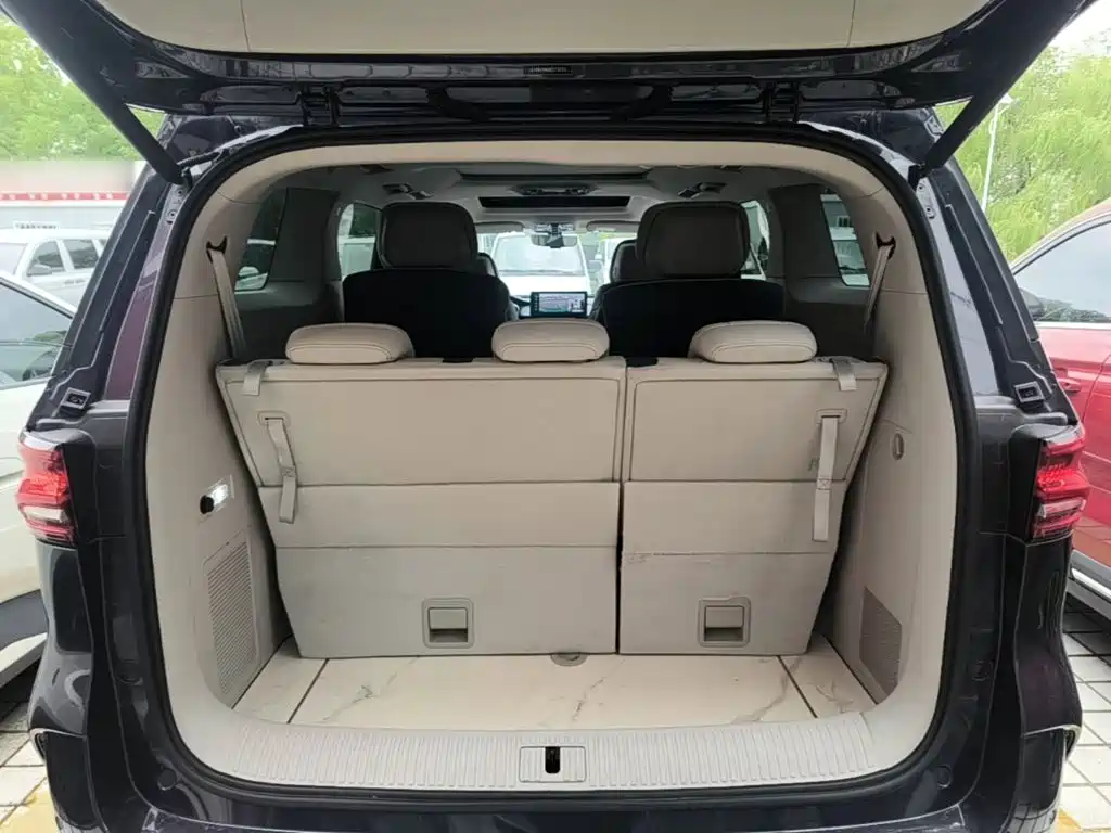 Roewe iMAX8 — миниатюра 19