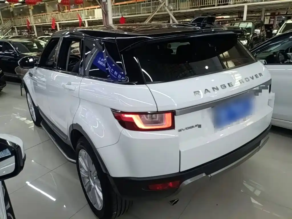 Land Rover Evoque — миниатюра 5
