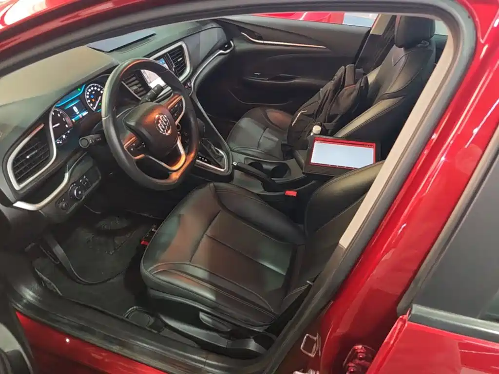 Buick Excelle — миниатюра 15