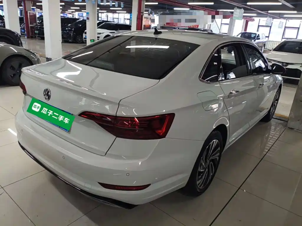 Volkswagen Sagitar — миниатюра 7