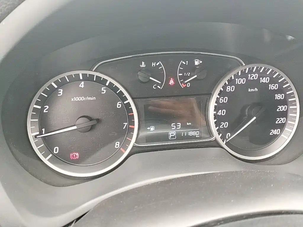 Nissan Sylphy — миниатюра 8