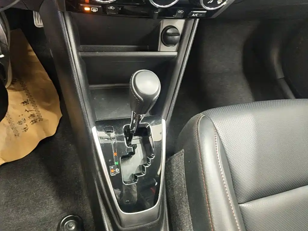Toyota Yaris L — миниатюра 14