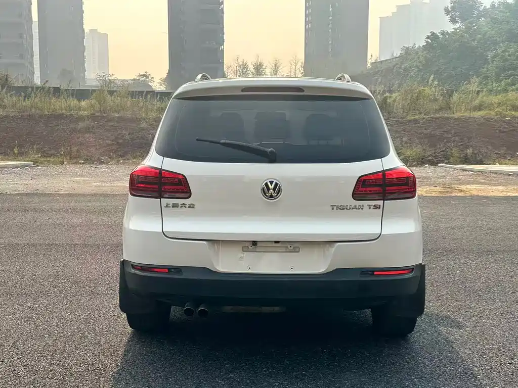 Volkswagen Tiguan — миниатюра 8