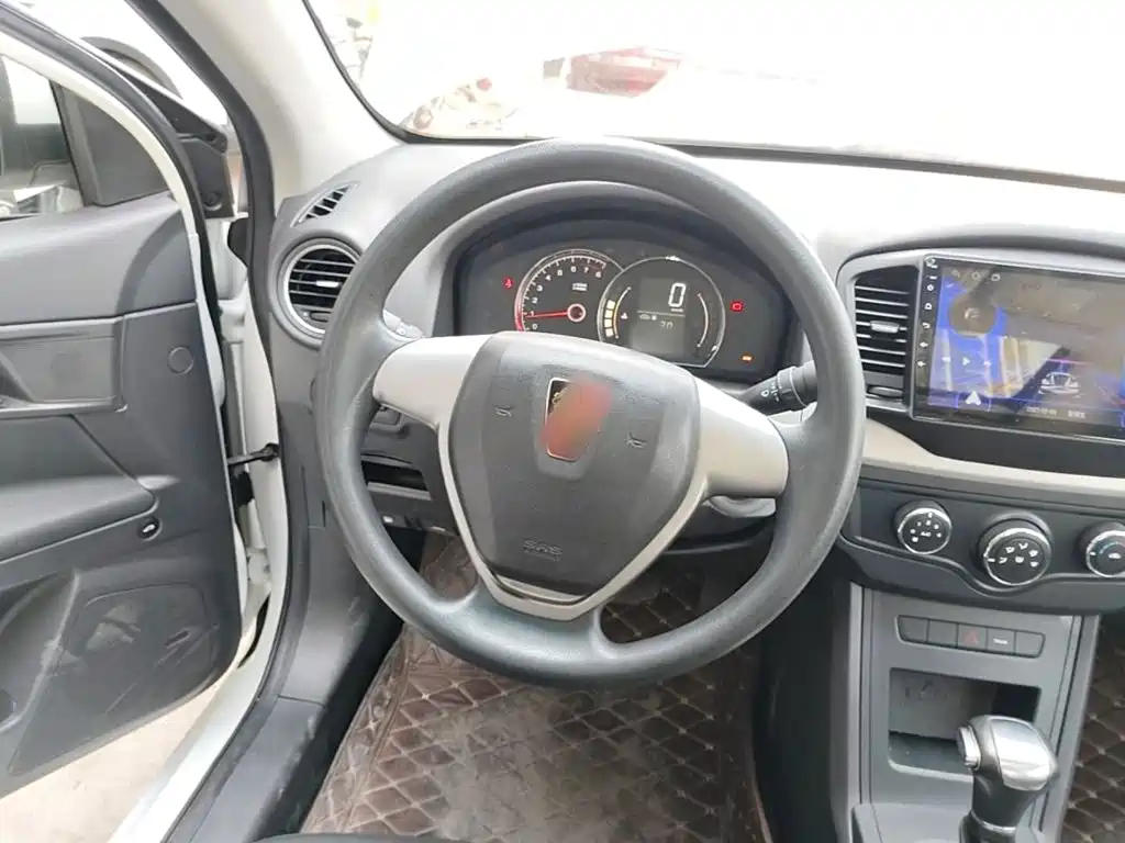 Roewe 350 — миниатюра 11