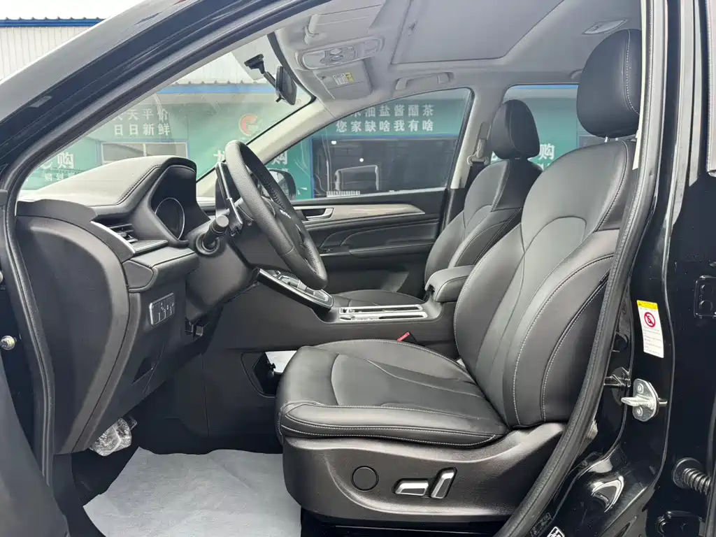 Haval M6 — миниатюра 9