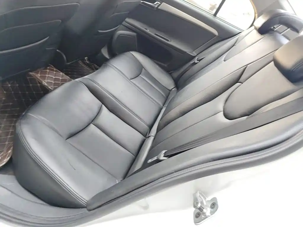 Roewe 350 — миниатюра 17