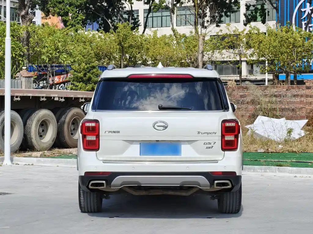 GAC TRUMPCHI GS7