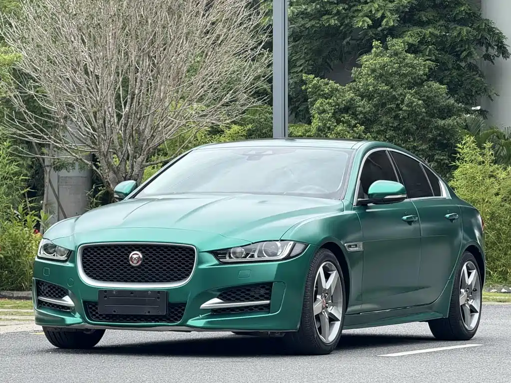 Jaguar XE 2016