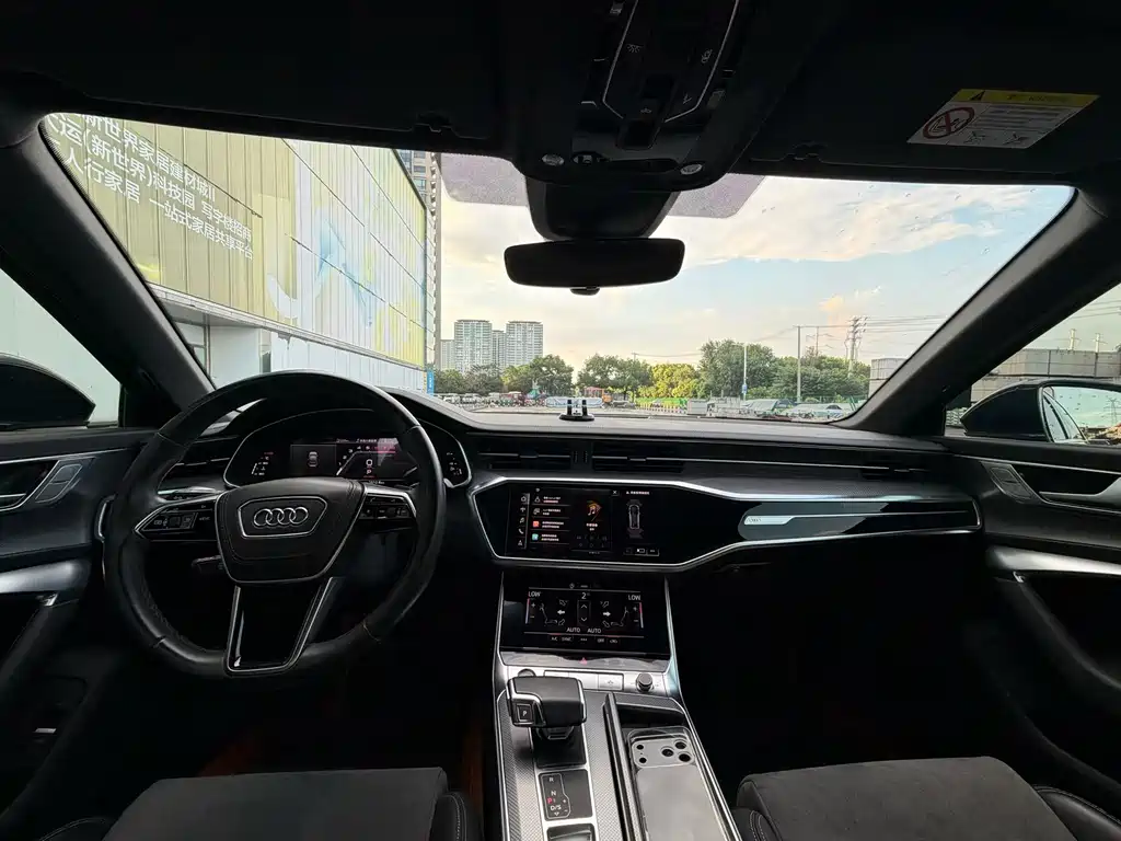 Audi A6L — миниатюра 6