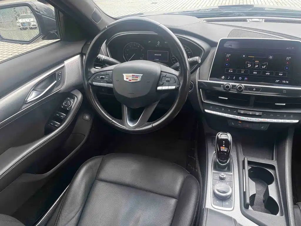 Cadillac CT5 — миниатюра 14