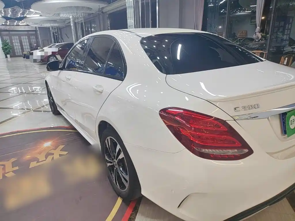 Mercedes-Benz C-Class — миниатюра 5