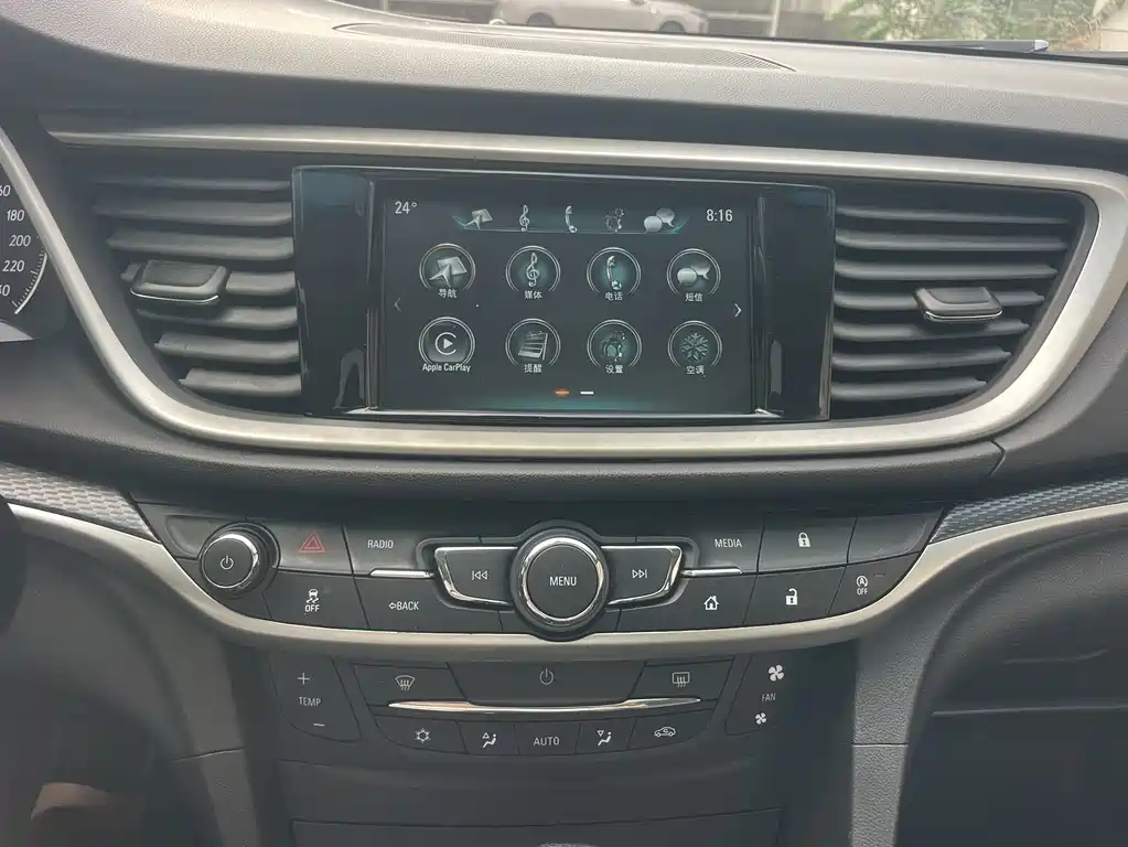 Buick Excelle — миниатюра 8