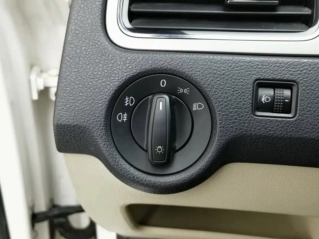 Skoda Rapid — миниатюра 21