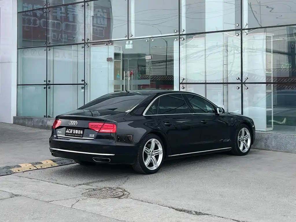 Audi A8 2011 A8L W12 6.3 FSI quattro