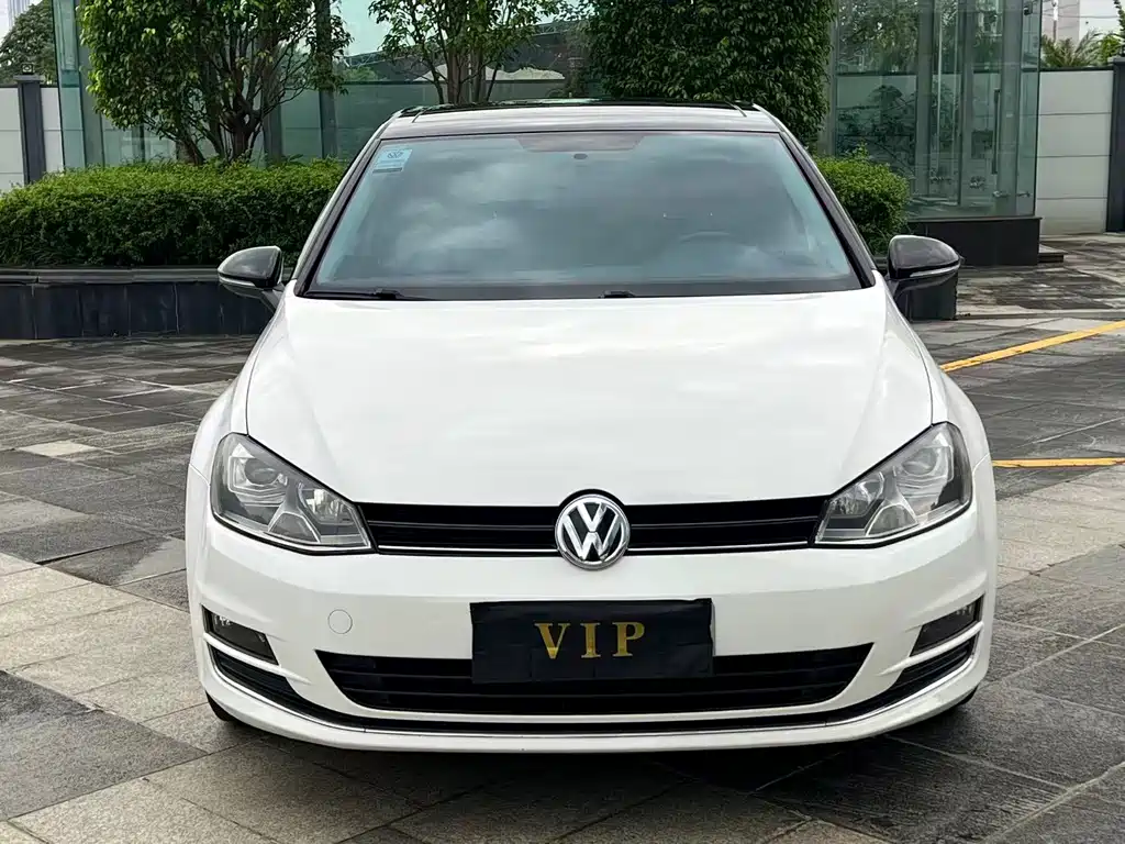 Volkswagen Golf — миниатюра 2