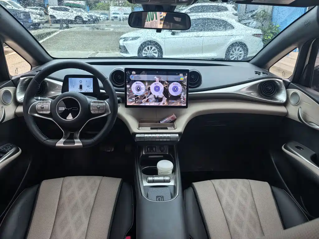 BYD Dolphin — миниатюра 14