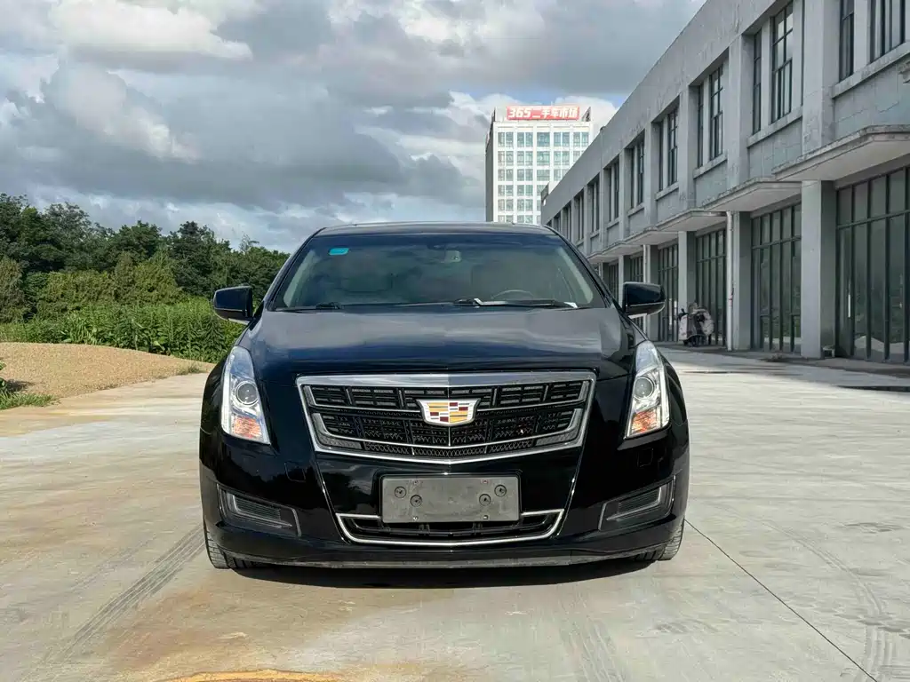 Cadillac XTS — миниатюра 2