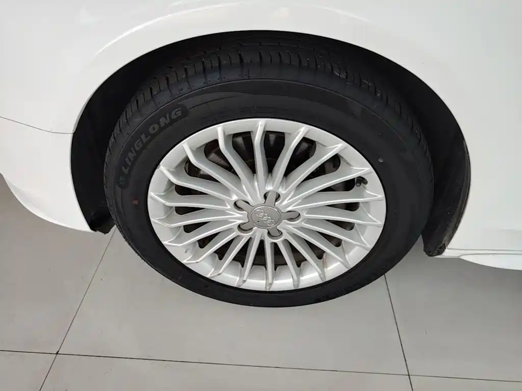 Audi A4L — миниатюра 23