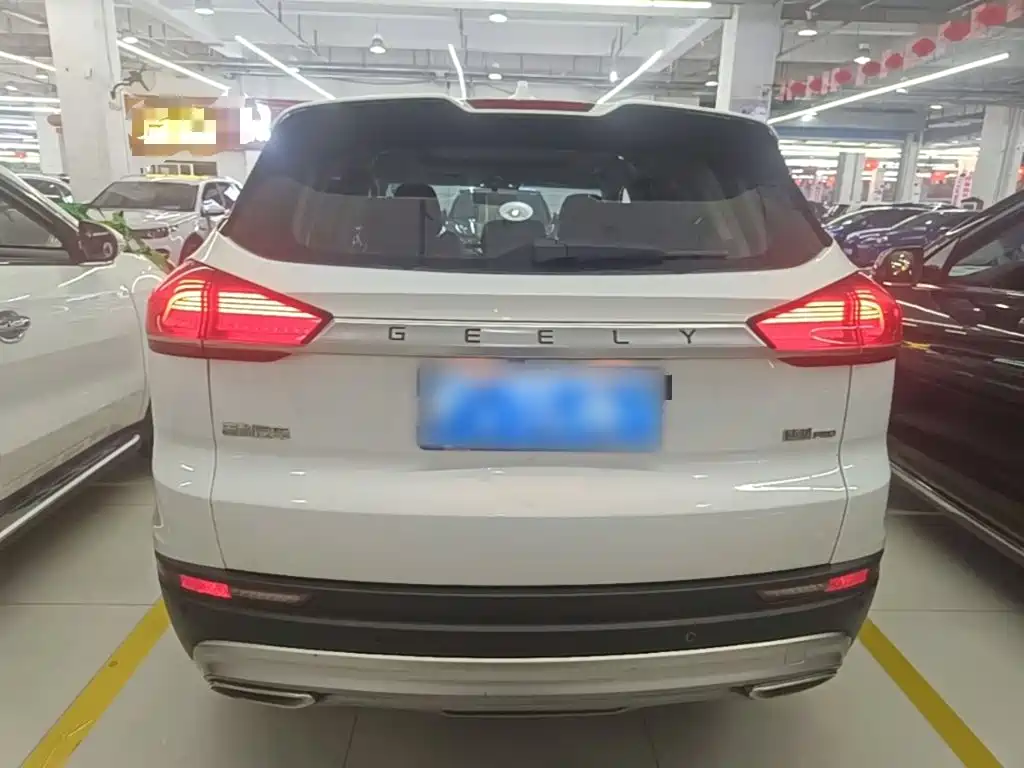 Geely Boyue — миниатюра 6