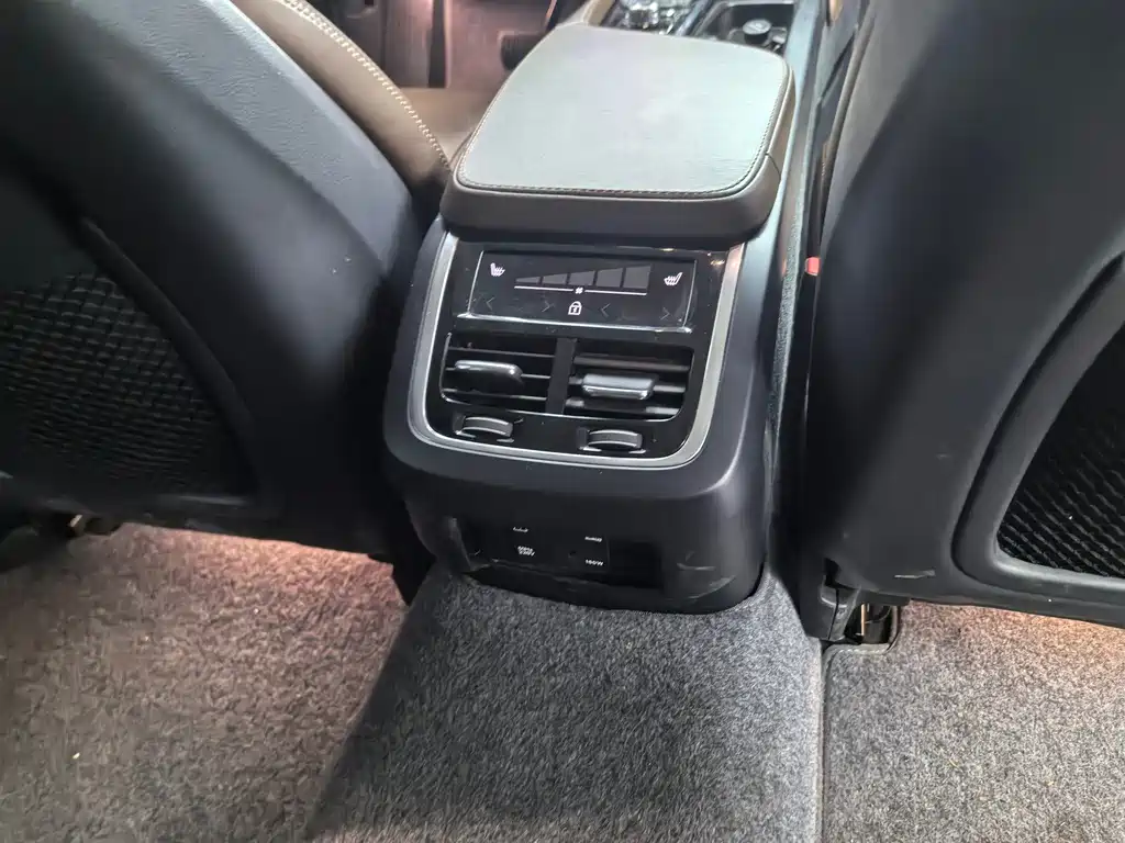 Volvo V90 — миниатюра 21