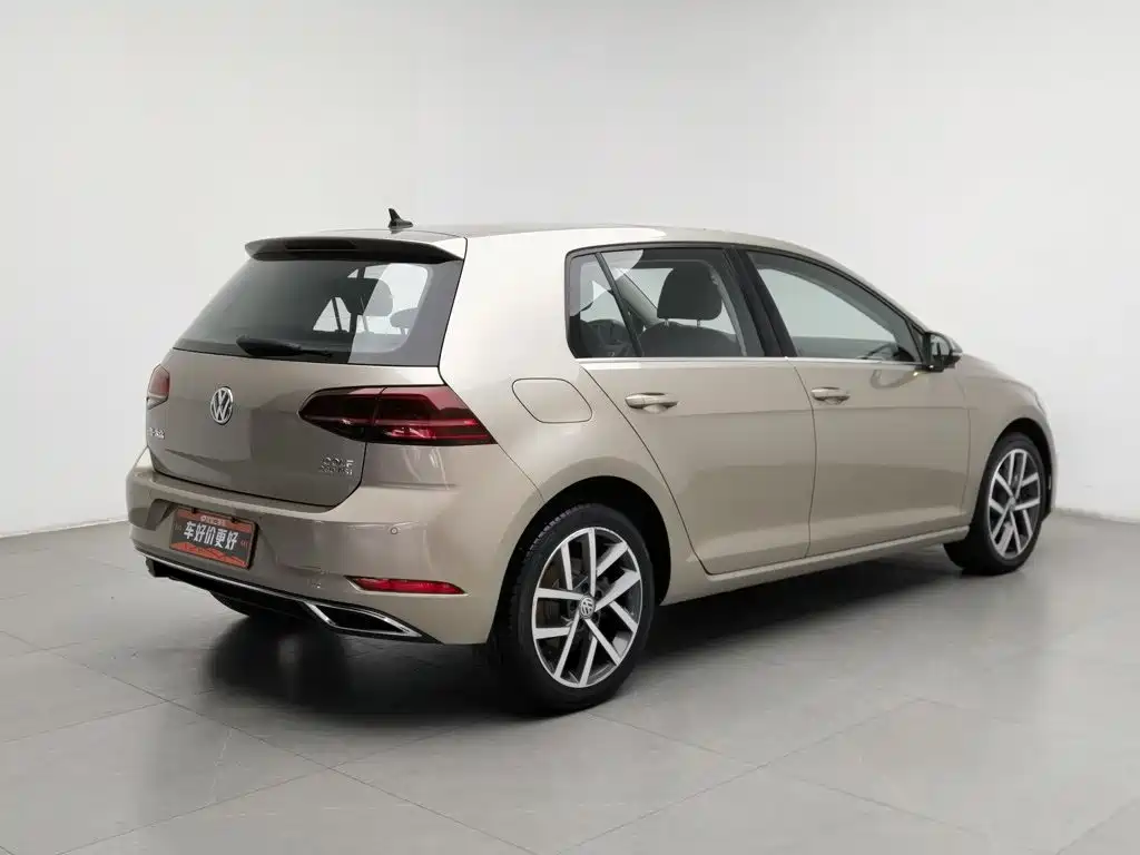 Volkswagen Golf — миниатюра 2