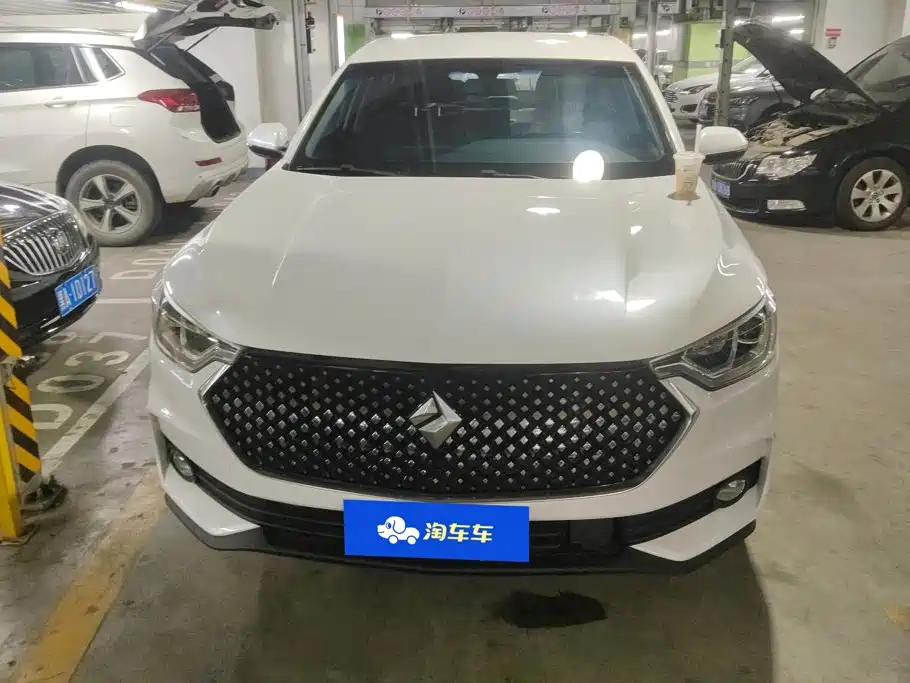 Baojun RC-6 — миниатюра 2