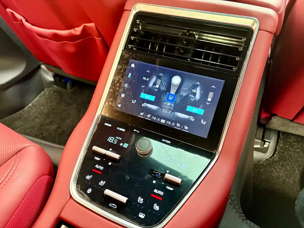 Porsche Panamera — миниатюра 14