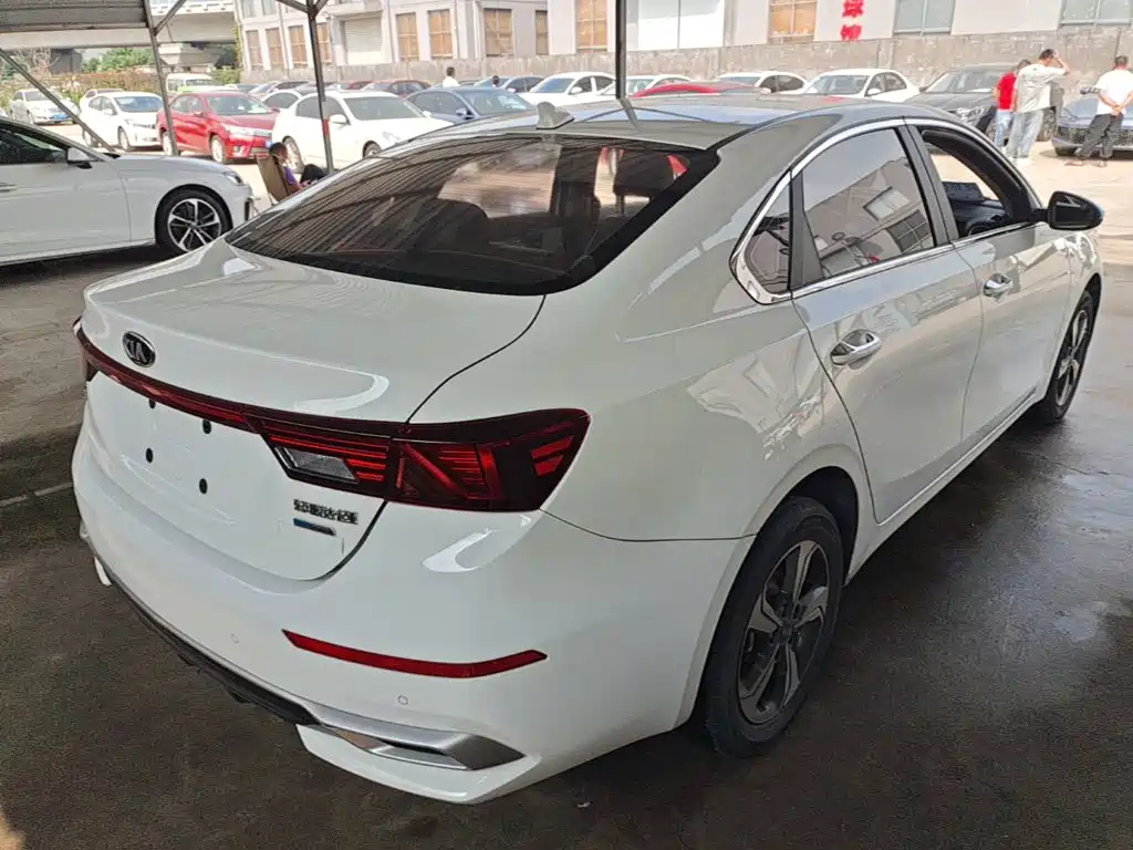 Kia K3 — миниатюра 7