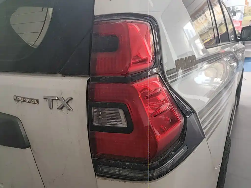 Toyota Prado — миниатюра 8