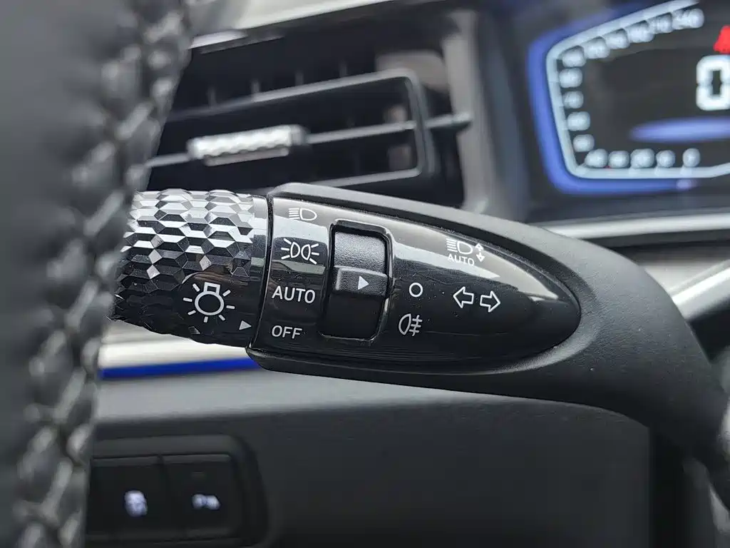 Hyundai Custo — миниатюра 21