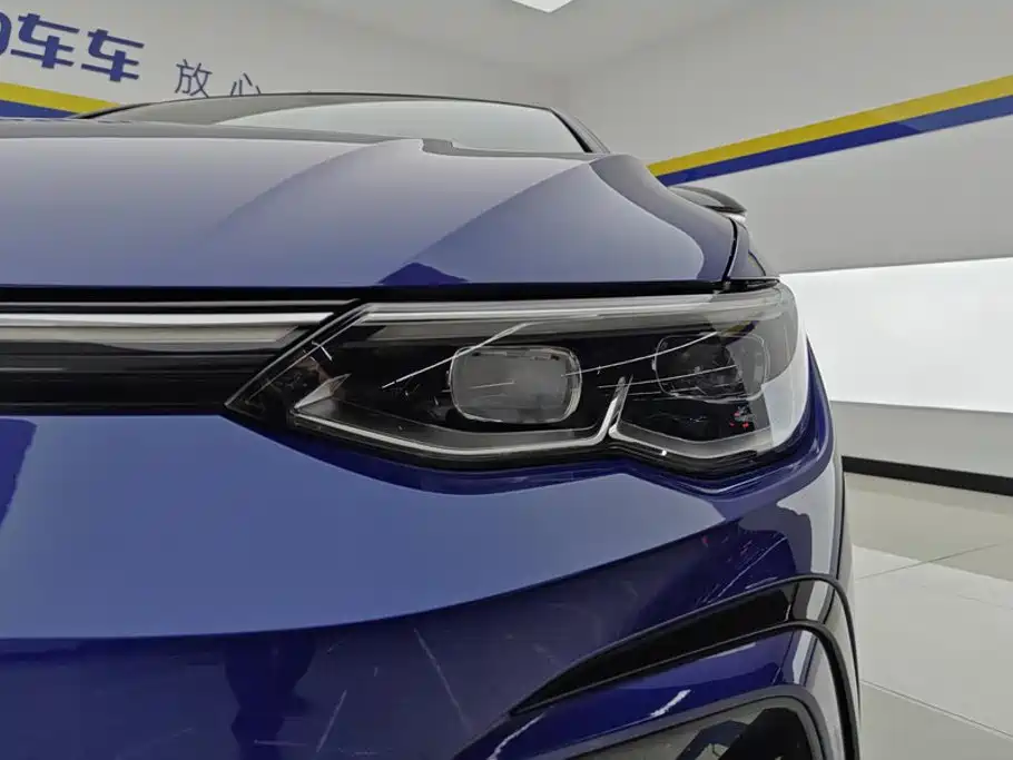 Volkswagen Golf — миниатюра 5