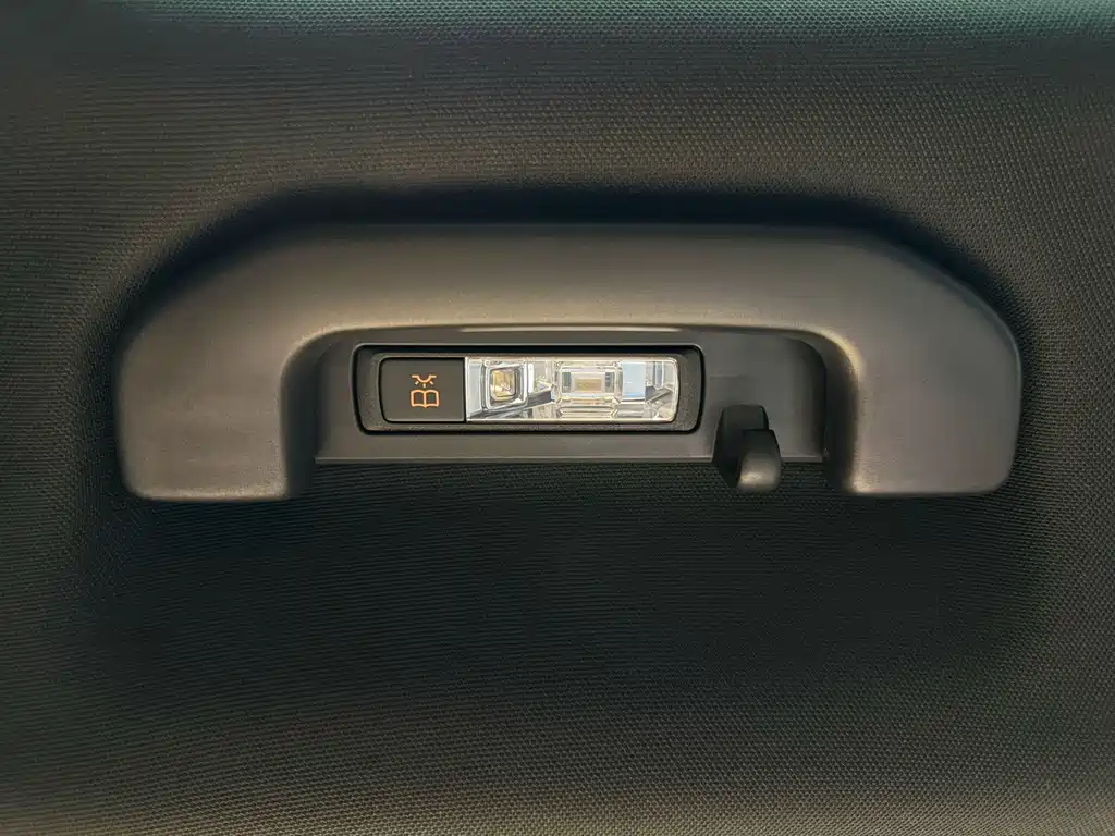 Mercedes-Benz GLC — миниатюра 25