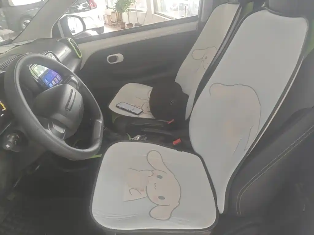 Roewe Clever — миниатюра 15