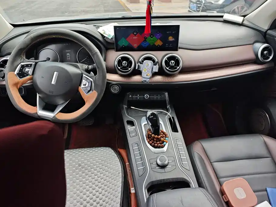 Wey Wey VV5 — миниатюра 12