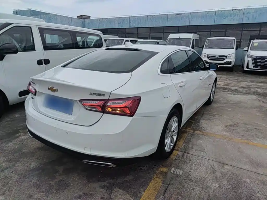 Chevrolet Malibu XL — миниатюра 7