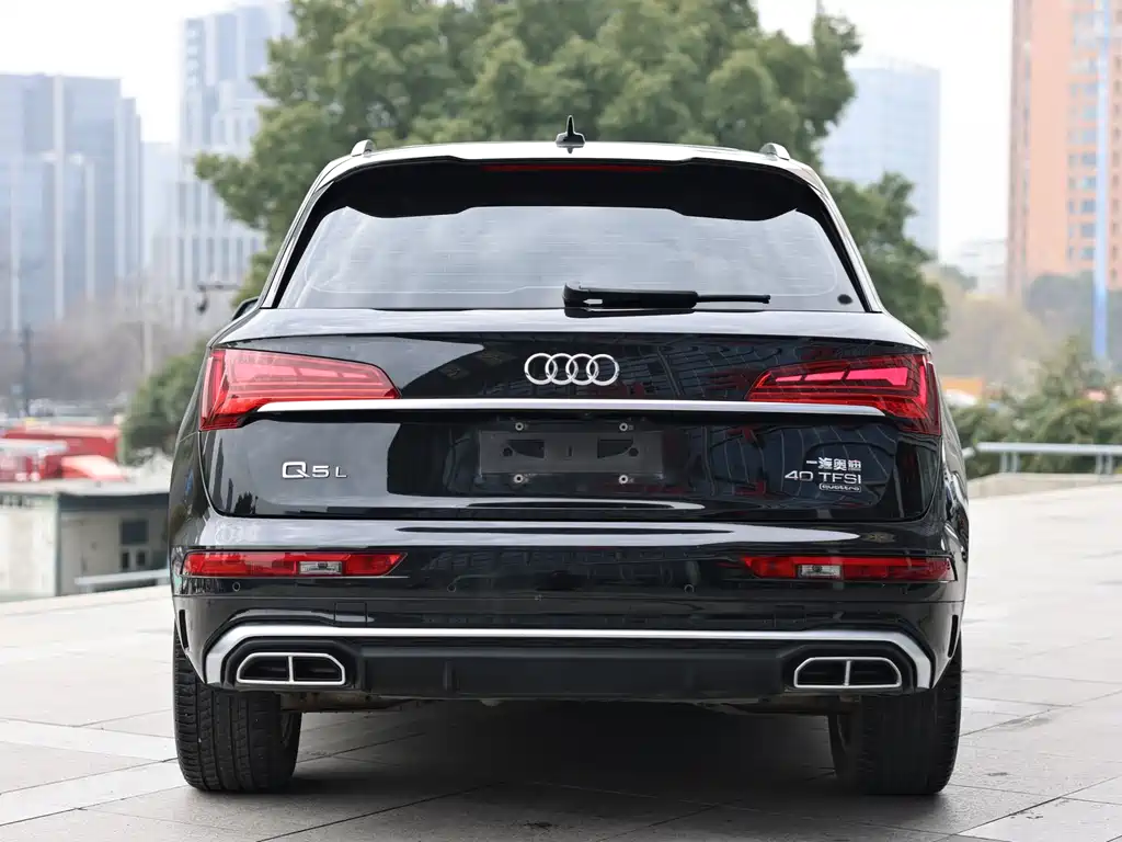 Audi Q5L 2022 40T Luxury