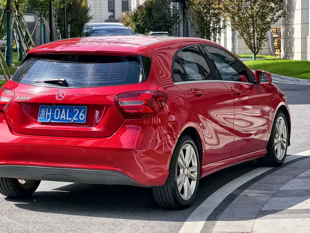 Mercedes-Benz A-Class (Import) — миниатюра 9
