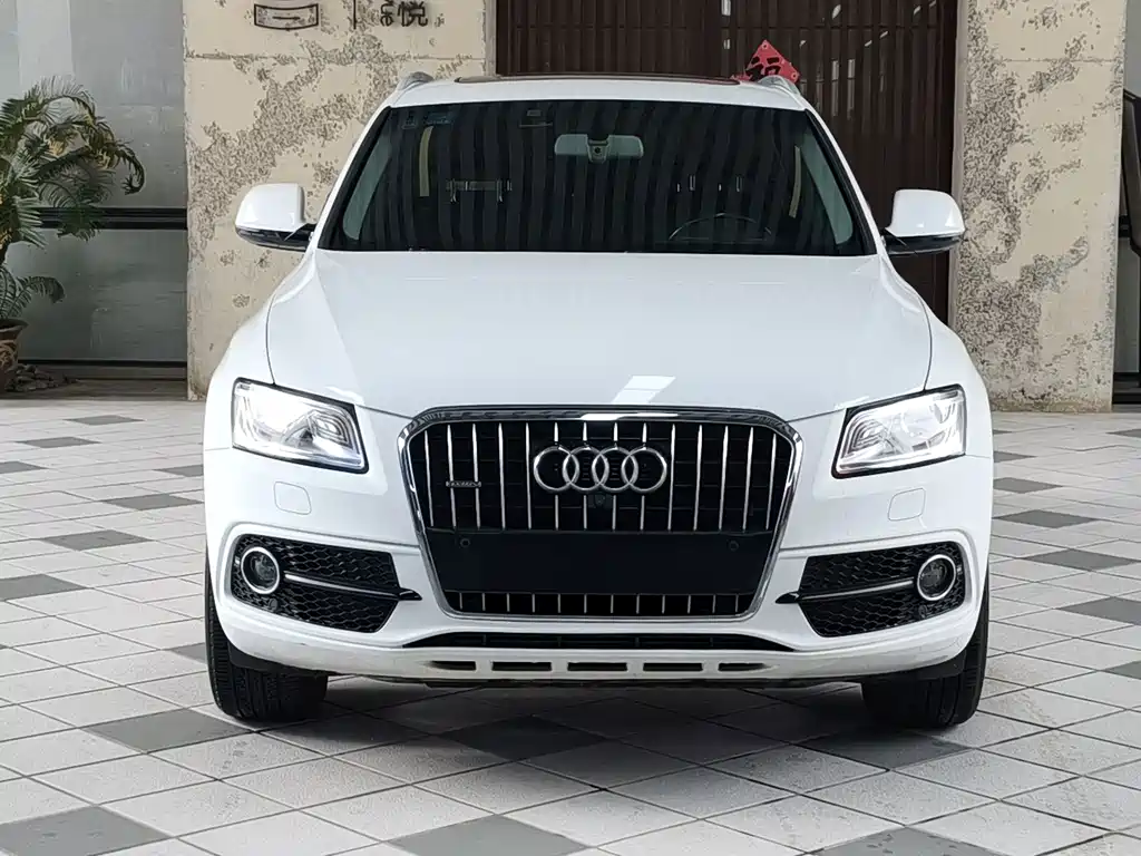 Audi Q5 — миниатюра 2