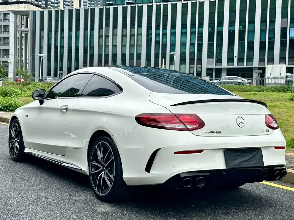 Mercedes-Benz C-Class AMG — миниатюра 7