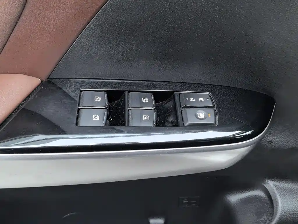 GAC Motor Trumpchi GS8 — миниатюра 9