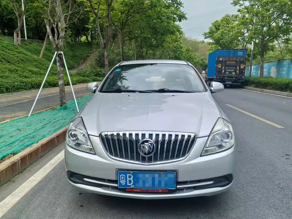 Buick Excelle — миниатюра 3