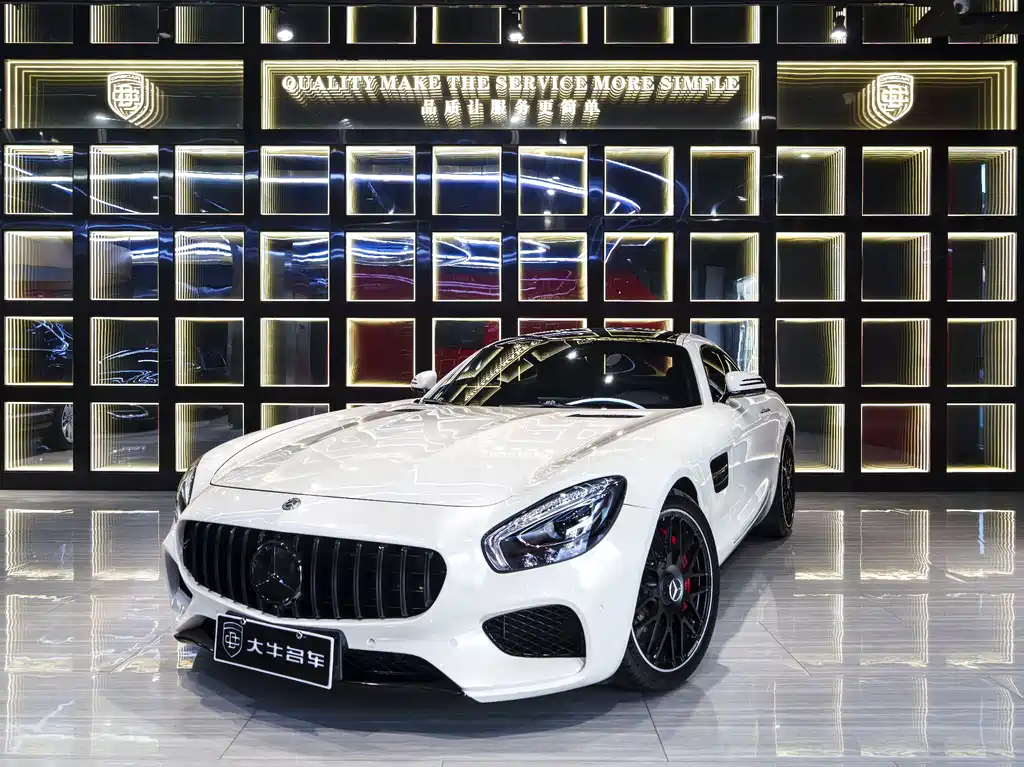 MERCEDES-BENZ AMG GT