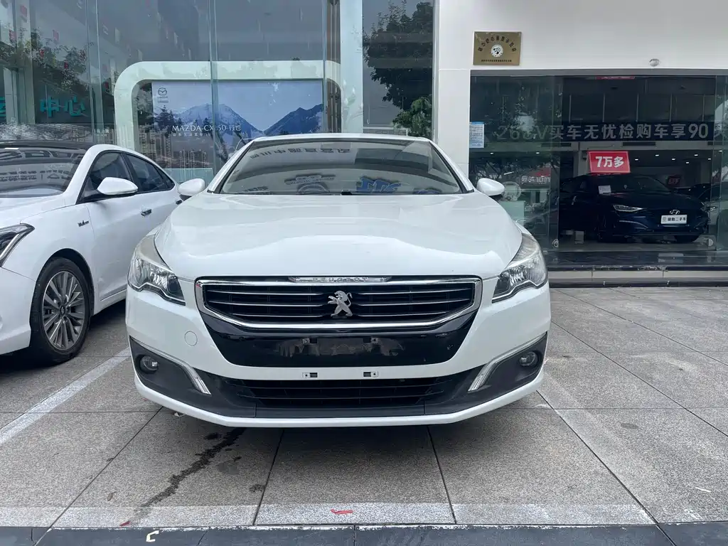 PEUGEOT 508