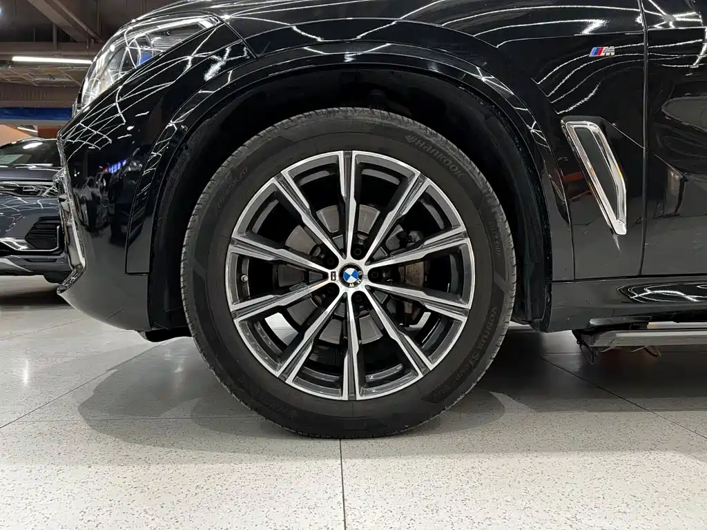 BMW X5 — миниатюра 3