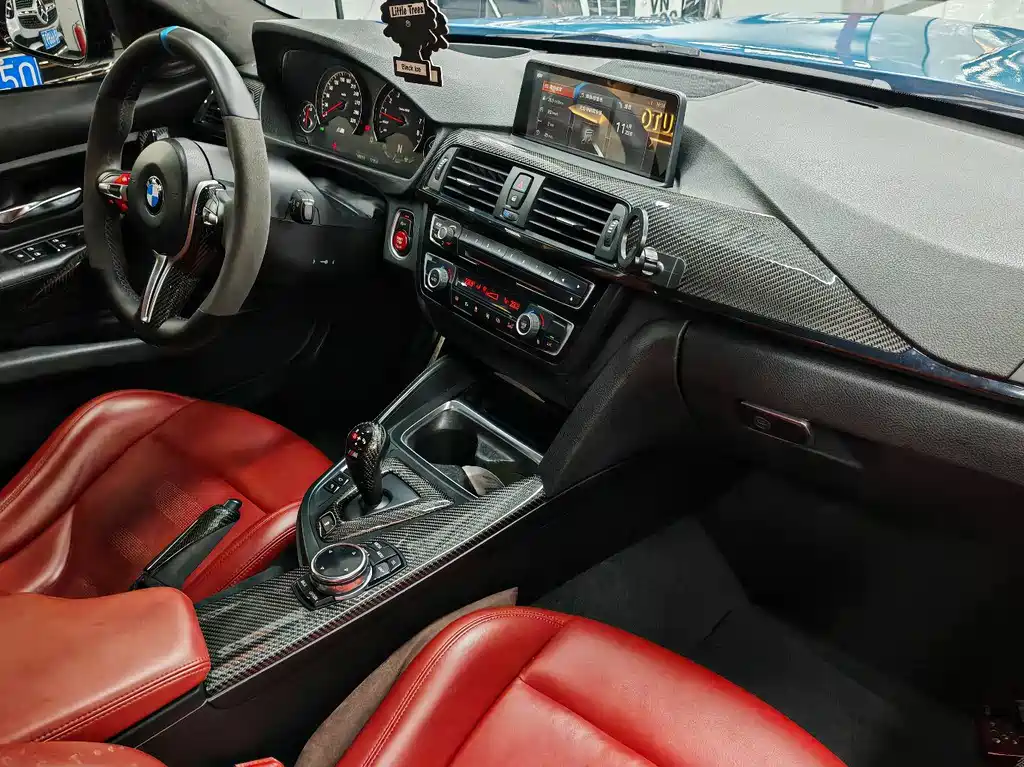 BMW M3 — миниатюра 9