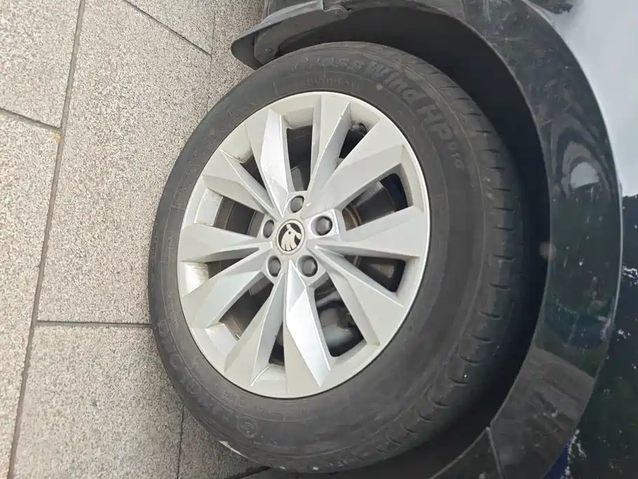 Skoda Superb 2018 TSI330 DSG Comfort V