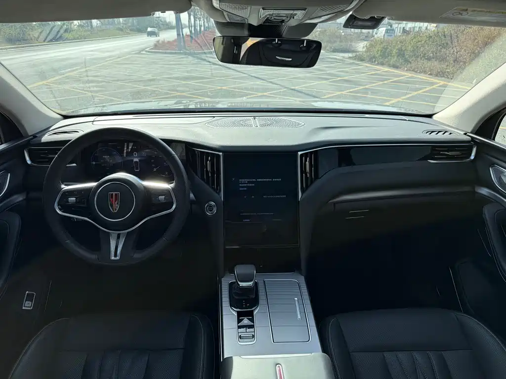 Hongqi HONGQI HS7 PHEV