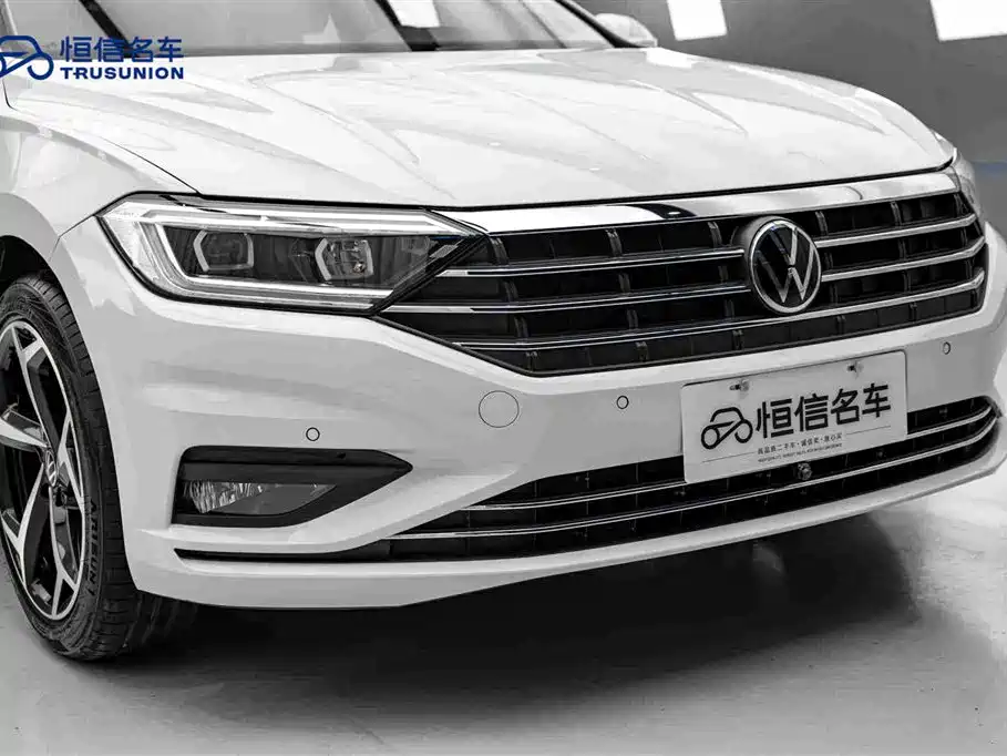 Volkswagen Sagitar — миниатюра 9